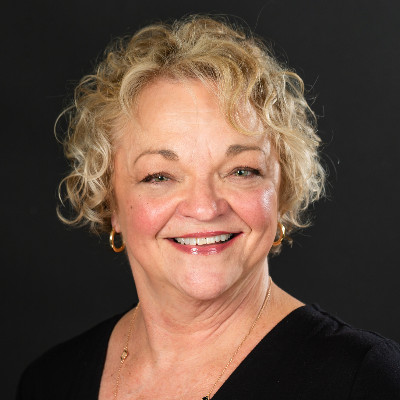 Susie Kelley, Founder/President